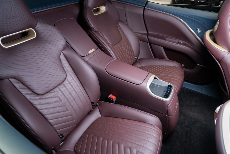 MA.ru_AVATR11_int_foto_6