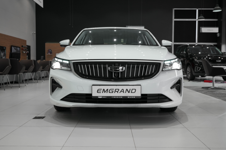 geely_emgrand_ma.ru_ext_foto_003