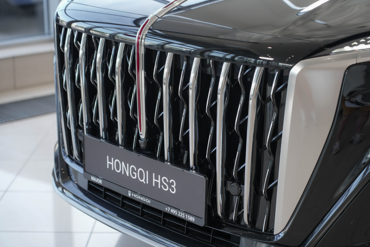 MA.ru_Hongqi_HS3_ext_foto_003